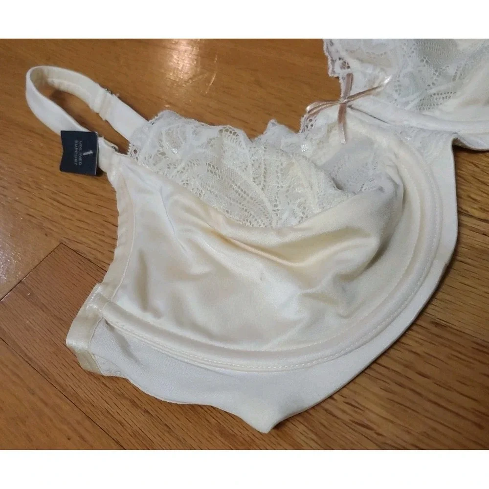 Ambrielle Women's bra Unlined Underwire Balconette‎ Full Figure Lace Size 38D